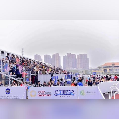 温江奔驰主播是谁呀最新消息