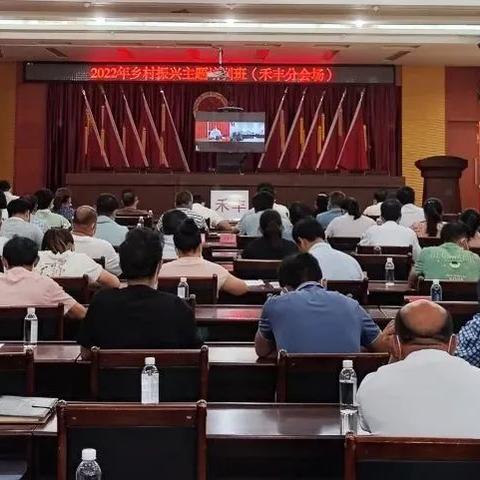 乡镇干部被砸事件视频最新