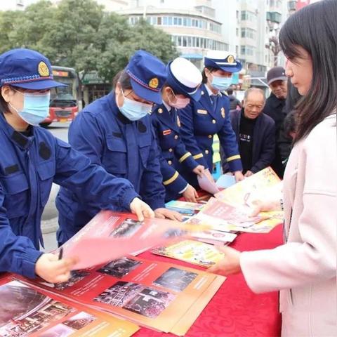最新校园火灾事故引发关注，校园安全如何守护？