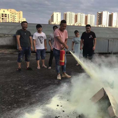 仁寿网吧复工通知公告最新，全面解读复工细节与行业应对策略