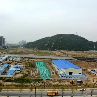 官方支持：2025新澳门正版免费正题解析——土地要素市场化 vs 耕地保护硬约束