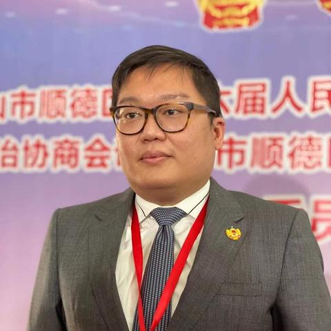 官方支持：2025新澳门历史记录解析——绿电入欧 vs 碳关税壁垒