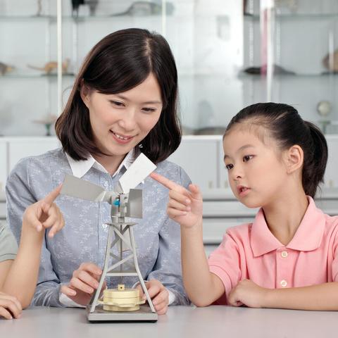 官方支持：2025港澳正版资料解析——种子战争 vs 本土保育