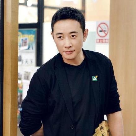 罗晋演绎侦察英雄最新剧集，免费观看盛宴！