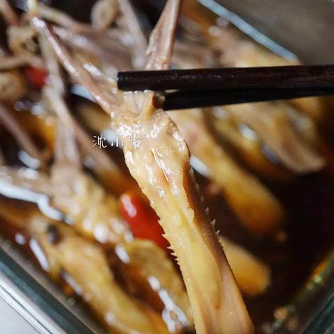 杳无音讯
