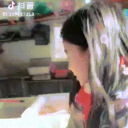 仪态万方