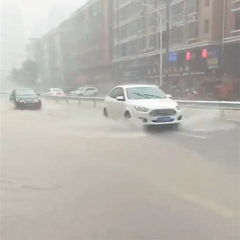 泉州雷暴大风最新消息新闻报道